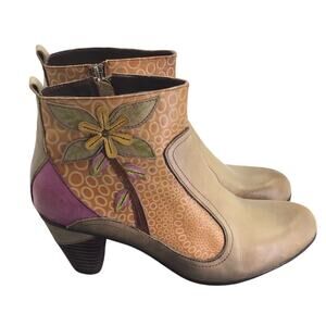 Laura Vita Rallonge Ankle Boots Womens Size 9 Embossed Leather Booties France